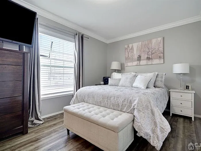 Edison Mobile Estates Picture 1