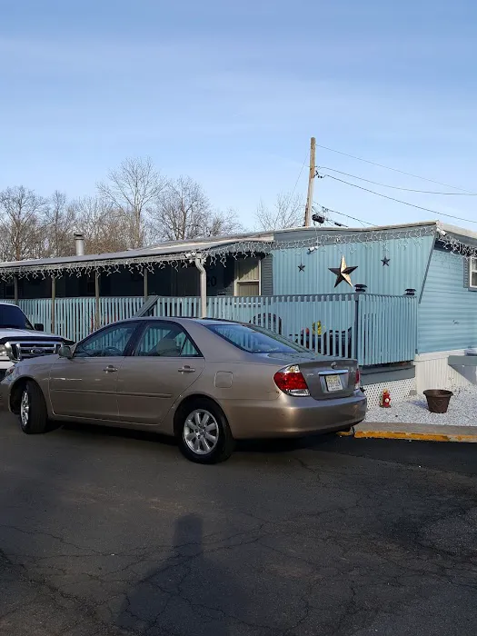 Oakdale Mobile Home Park Picture 5