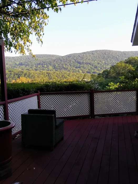 Hudson View Terrace Picture 10