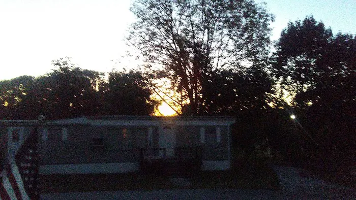 Carriage Mobile Home Park Picture 4