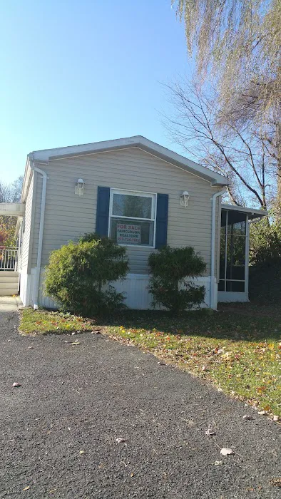 Carriage Mobile Home Park Picture 9