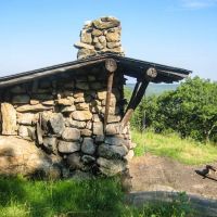Tom Jones Shelter ico