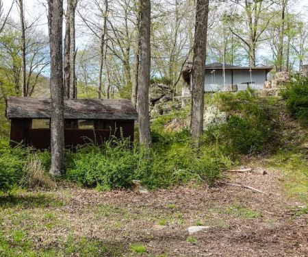 Masonic Camp (K20)