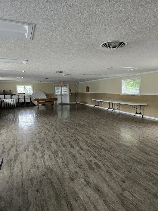 Oak Tree Manufactured Home Community Picture 9
