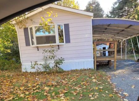 Maple Glen Mobile Home Park