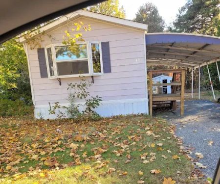 Maple Glen Mobile Home Park