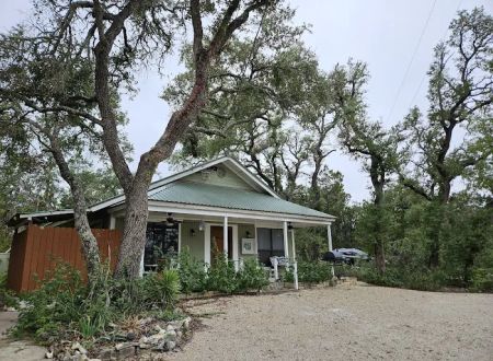 Mystic Hill Cottages