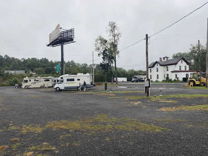 Tri-State RV Park Picture 4