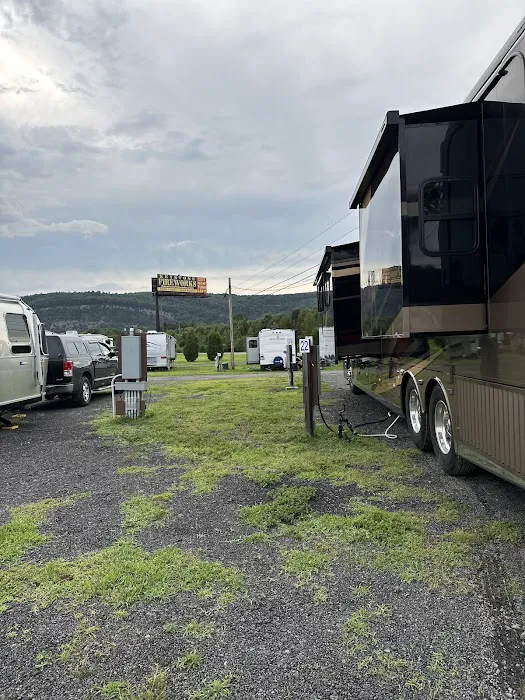 Tri-State RV Park Picture 6