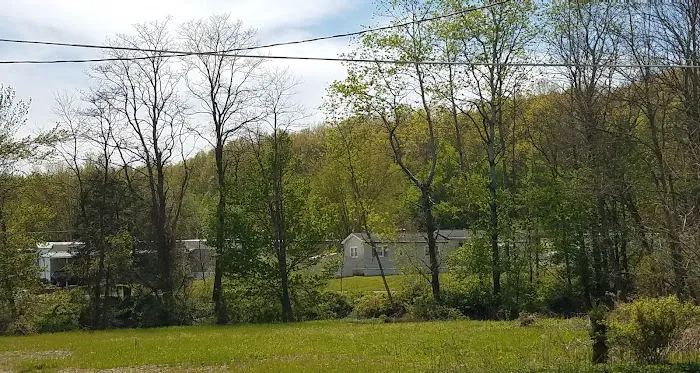 Pocono Estates Picture 4