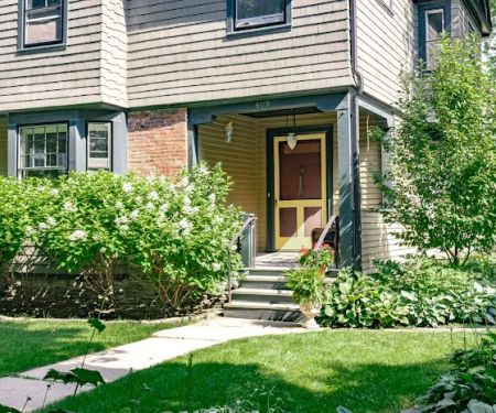 The Laurel Cottage