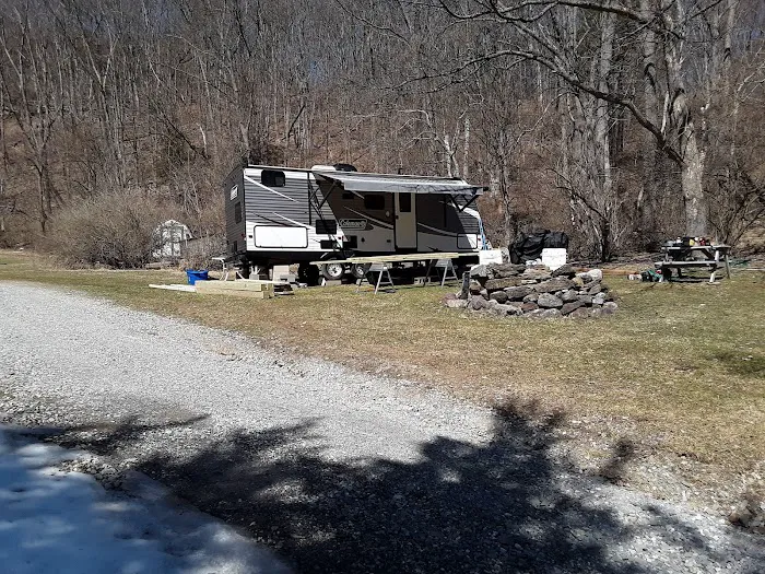 Bear Creek Campgrounds Picture 2