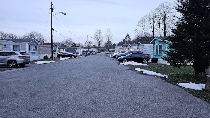 Sheafe Manor Trailer Park Picture 1