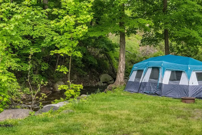Kittatinny Canoes - River Beach Campground Picture 9