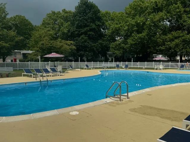 Hickory Hills Manufactured Home Community Picture 1