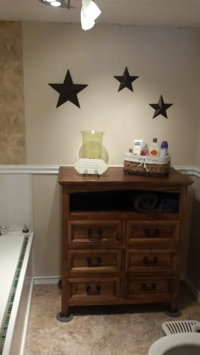 Greenbriar Village Picture 7