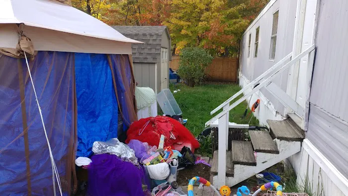 River Edge Co-Op Mobile Home Picture 2
