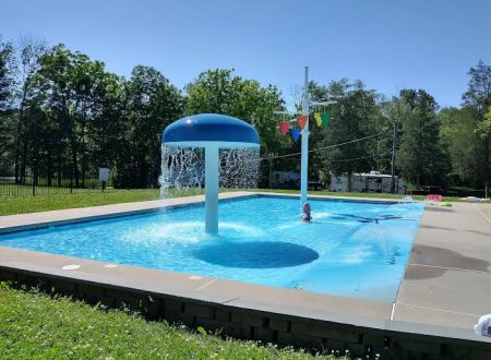 Colonial Woods Family Camping Resort