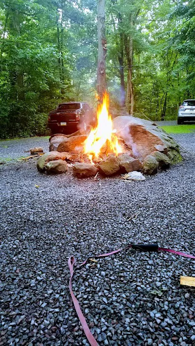 Colonial Woods Family Camping Resort Picture 10