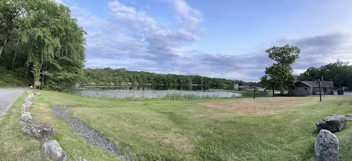 West Point FMWR Round Pond Outdoor Recreation Area Picture 9