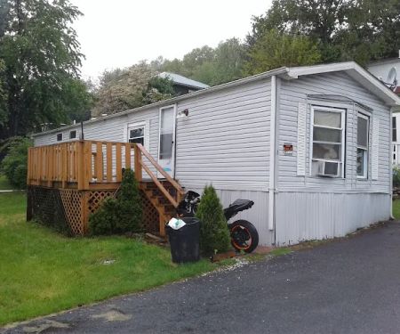 Gilly's Mobile Home Park