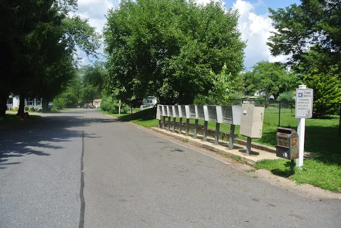 Whispering Hollow South Mobile Home Park, by Valley Community Management Picture 4
