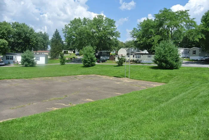 Whispering Hollow South Mobile Home Park, by Valley Community Management Picture 2