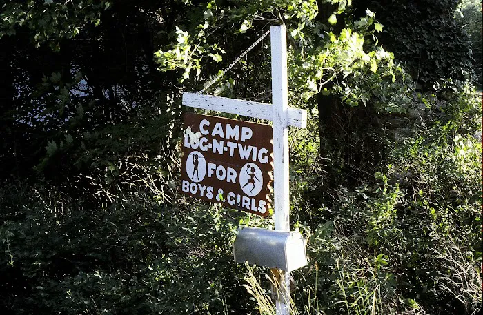 Camp Log-N-Twig Picture 5