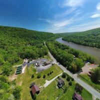 The Outpost Outdoor Resort ico