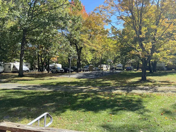 Hickory Lake Campground Picture 8