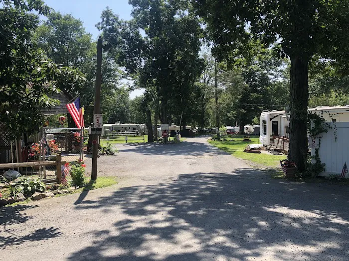 Camp Charles Campgrounds Picture 2