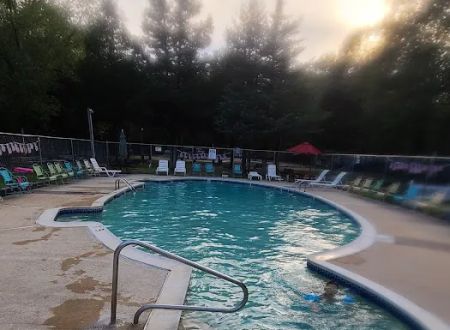 Glencrest Mobile Home Park, by Valley Community Management