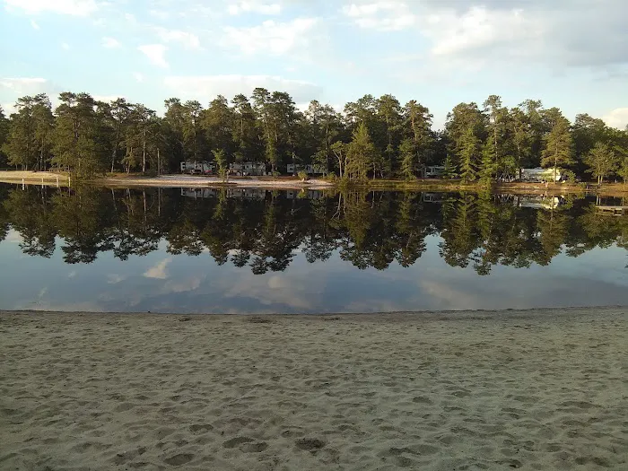 Roamers Beach RV Resort Picture 3