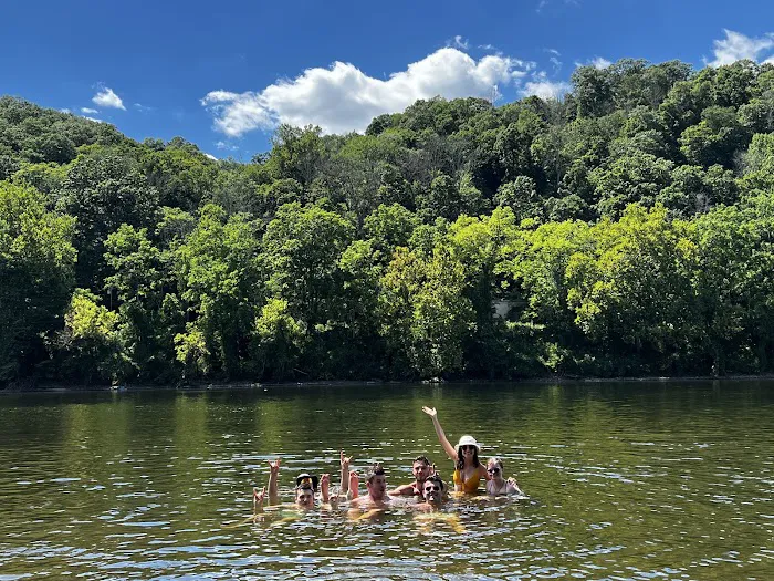Treasure Island River Camping Picture 6