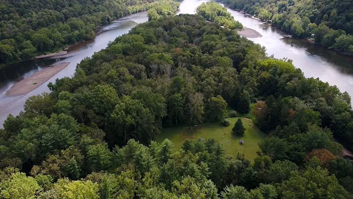 Treasure Island River Camping Picture 5