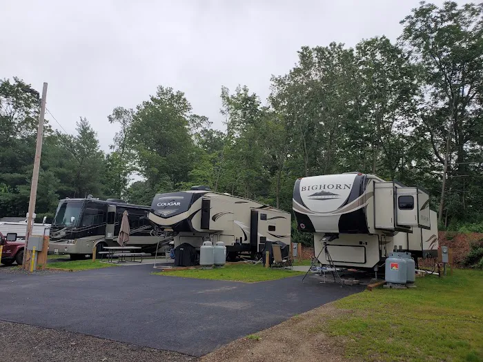 Totoket Valley RV Park Picture 2