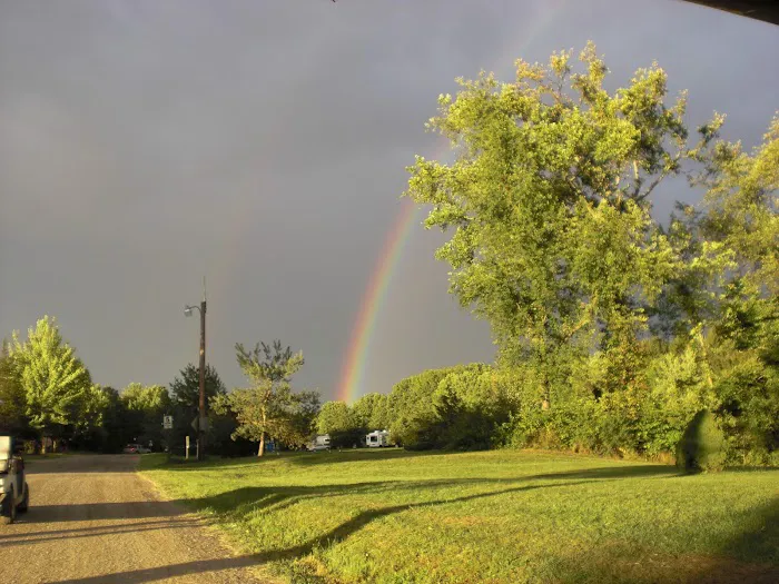 Brook n Wood Family Campground Picture 7