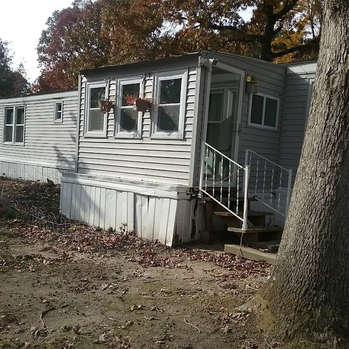 Harding Woods Picture 7