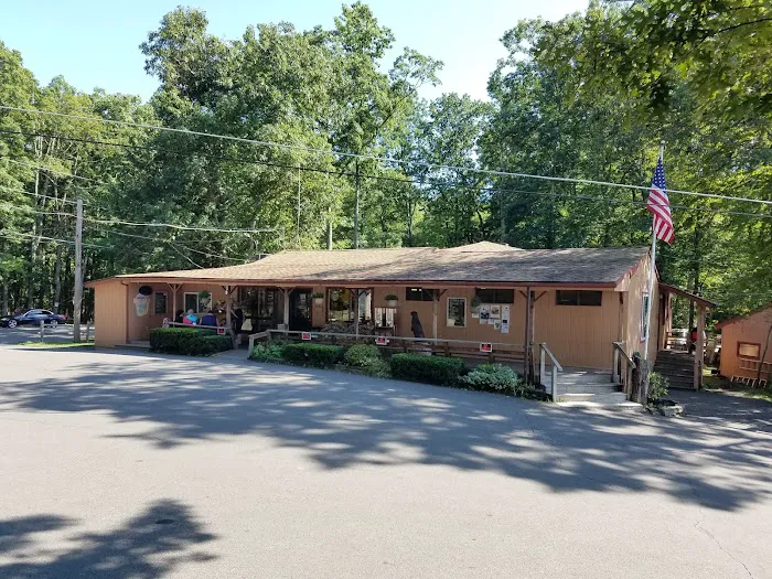 Otter Lake Camp-Resort Picture 6
