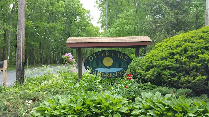 Otter Lake Camp-Resort Picture 10