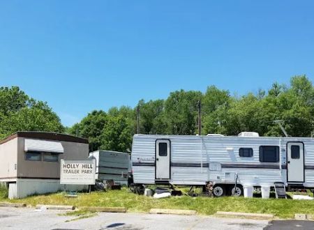 Holly Hill Trailer Park