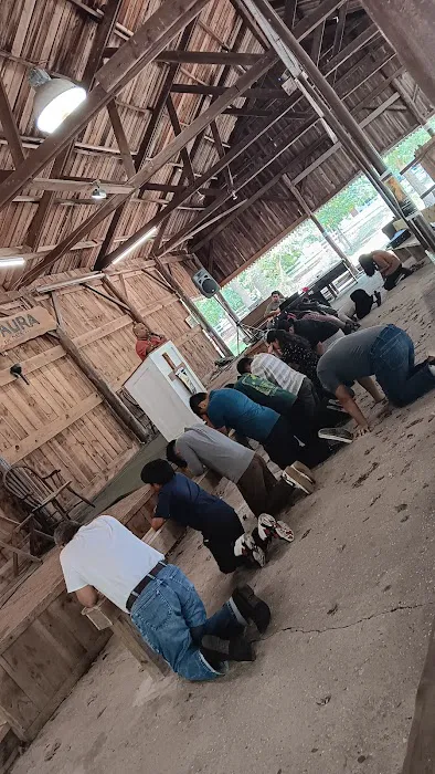 Camp Aura Picture 1
