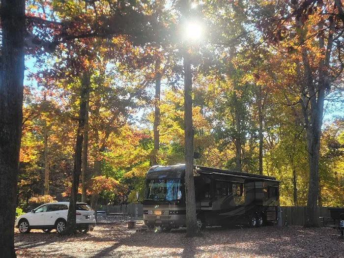 Spacious Skies Campgrounds - Country Oaks Picture 7