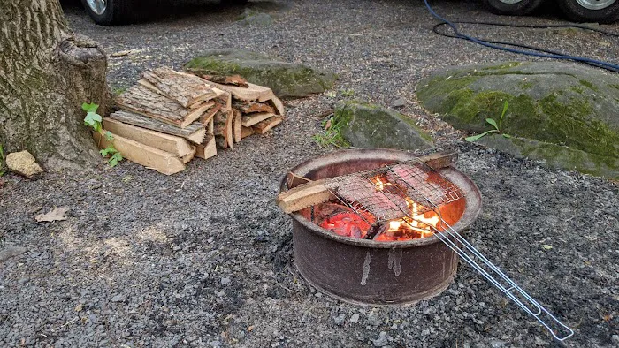 Boulder Woods Campground Picture 7