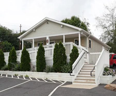 Maple Manor