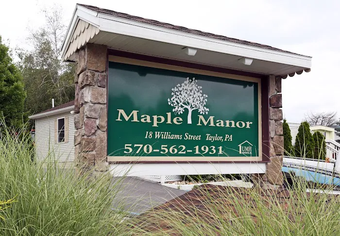 Maple Manor Picture 2