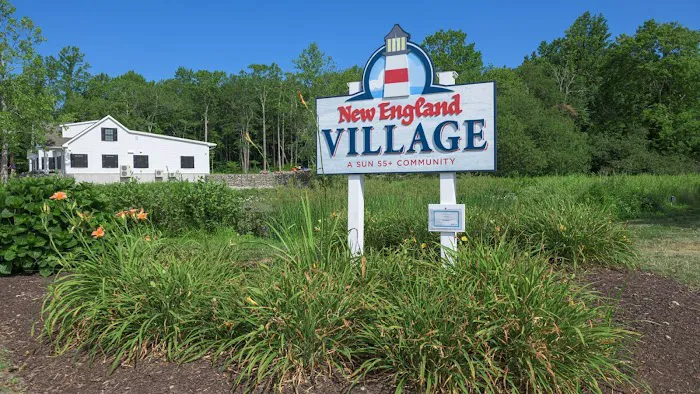 New England Village Picture 2