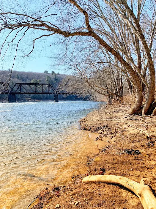 Narrowsburg Campground (Lander's River Trips) Picture 6