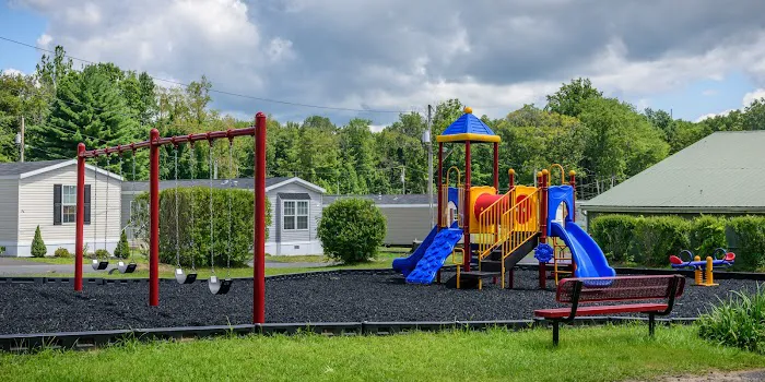 Rolling Hills Mobile Home Park Picture 1