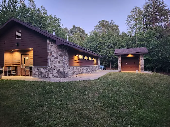Northwoods campground Picture 4